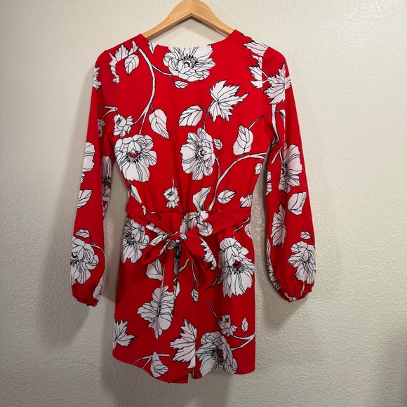 Copper Key Red & White Floral Romper - Size XS - Picture 2 of 16